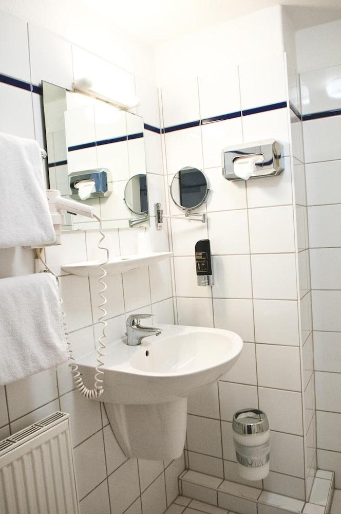 Rugs Hotel Duesseldorf Екстериор снимка