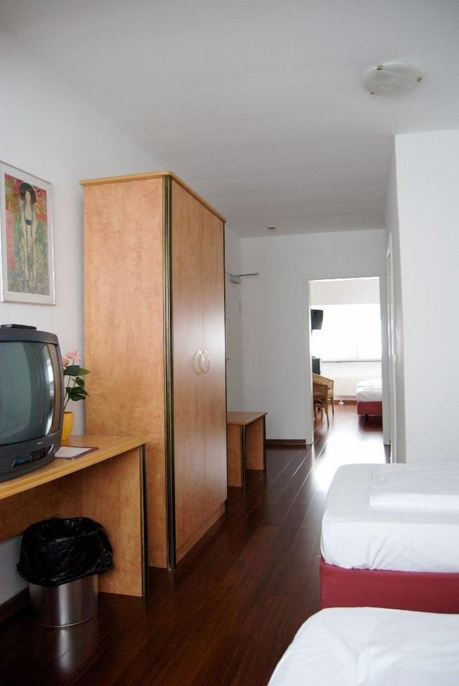 Rugs Hotel Duesseldorf Екстериор снимка