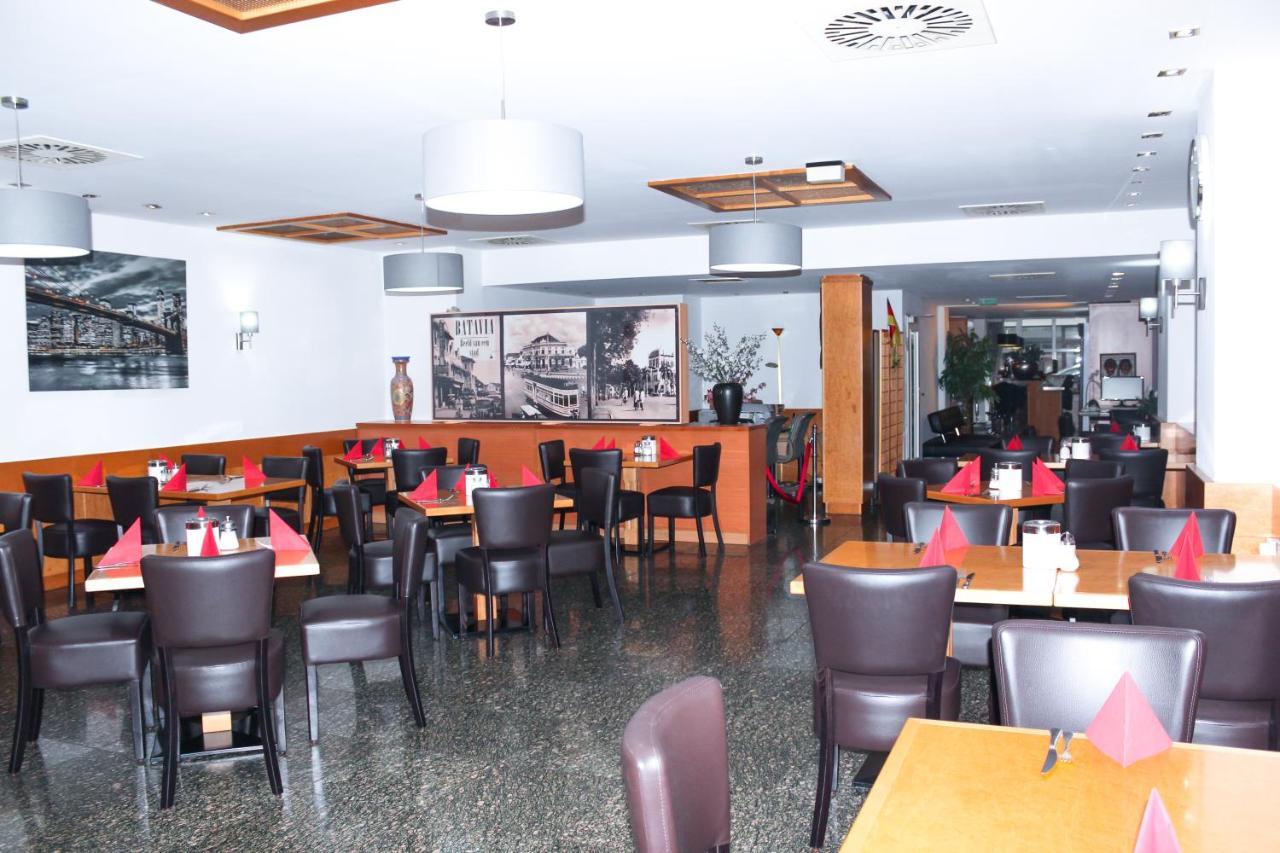 Rugs Hotel Duesseldorf Екстериор снимка