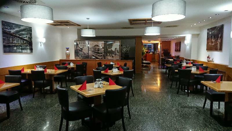 Rugs Hotel Duesseldorf Екстериор снимка